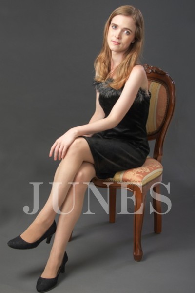 ジャスミン サクライの身長 年齢 サイズ等のプロフィール ジュネスプロダクション