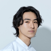 新海　航輝